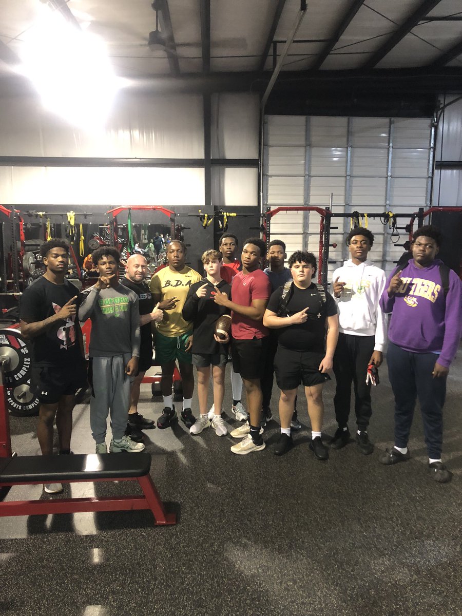 LegacyExtreme1's tweet photo. Great work tonight Gentlemen! Eat up! https://t.co/cXORLOxWQP
