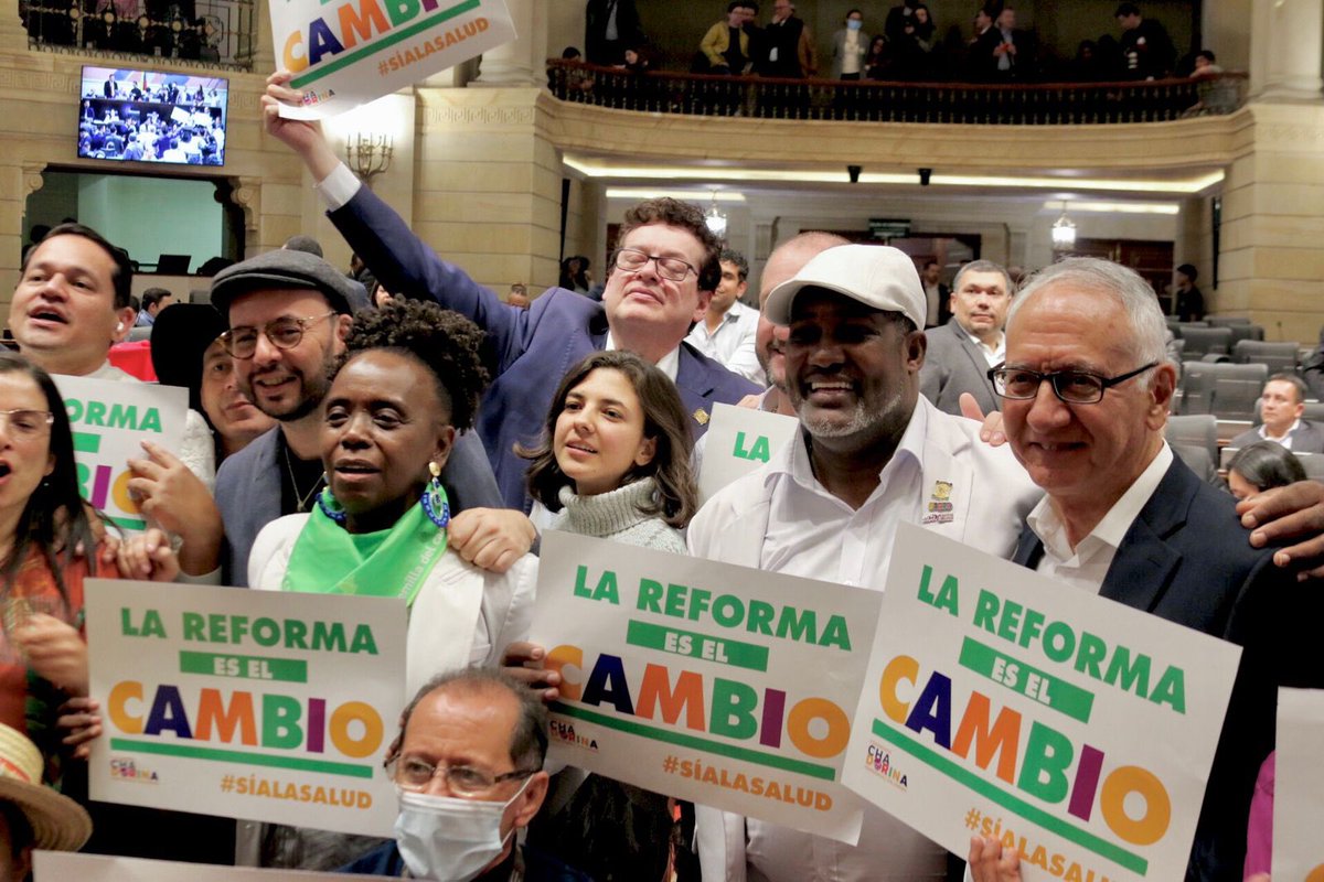 GA_Jaramillo's tweet photo. Hoy hemos dado un gran paso en el proceso de aprobación de la #LaReformaALaSalud. Agradezco a la Cámara de Representantes, a los ponentes y al equipo del #GobiernoDelCambio que trabajó durante todos estos meses. Al pueblo  colombiano le digo que ahora seguiremos desde el Senado… https://t.co/1jUKjNOY2W