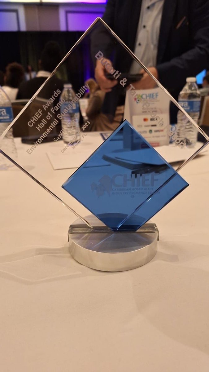 We're bursting with pride!  Honored to be crowned Sustainability Champions at the esteemed Chief event. Together, let's pave the way for a greener, brighter future!  l8r.it/qKWT
 #HallOfFame #SustainabilityWinners