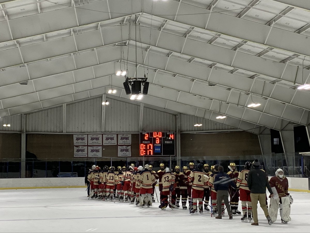 Hockey 🏒 Final Score | <a href="/IonaPrepHockey/">Iona Prep Hockey</a> 4, Stepinac 2
#GoGaels🏒
