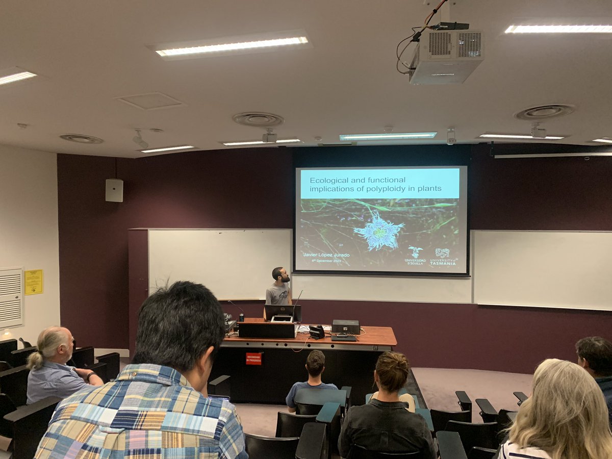 Jazmine Humphreys (@jazhumphreys) on Twitter photo <a href="/jlopezjurado/">Javier López-Jurado</a> telling us all about ploidy at the <a href="/Sciences_UTAS/">Sciences and Engineering at University of Tasmania</a> biological sciences seminar series 🌼☘️🌲 <a href="/jlopezjurado/">Javier López-Jurado</a> telling us all about ploidy at the <a href="/Sciences_UTAS/">Sciences and Engineering at University of Tasmania</a> biological sciences seminar series 🌼☘️🌲
