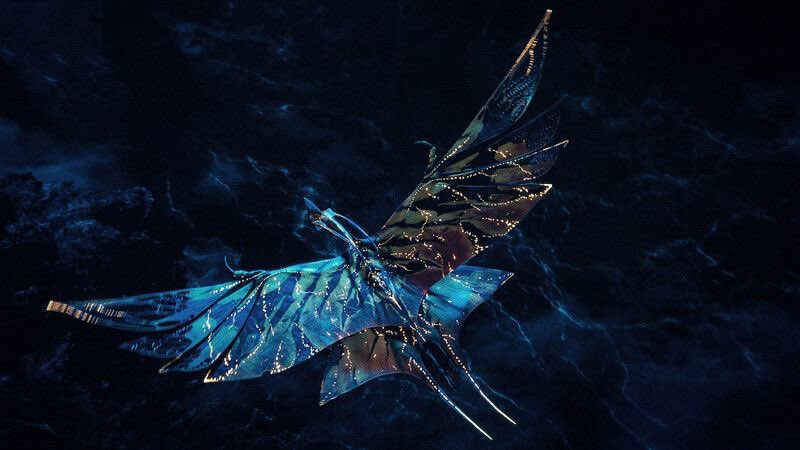 What if we had the Date Night Scene but with Toruk..? 
Because he is so beautiful with the luminescent spots on his wings.
