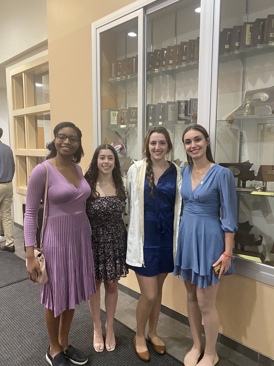 Congrats to OA's newest NHS members!