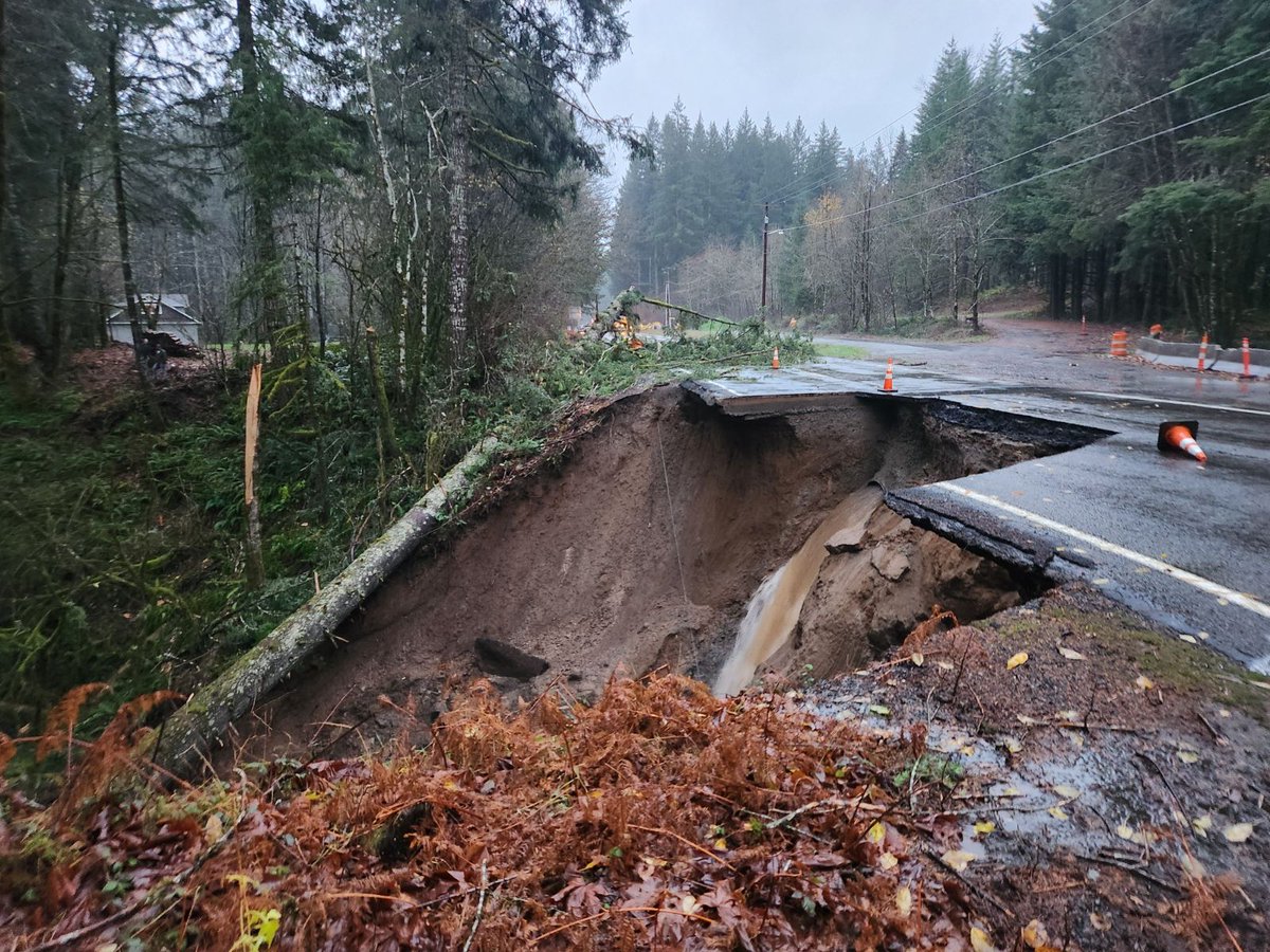 WSDOT Southwest tweet media