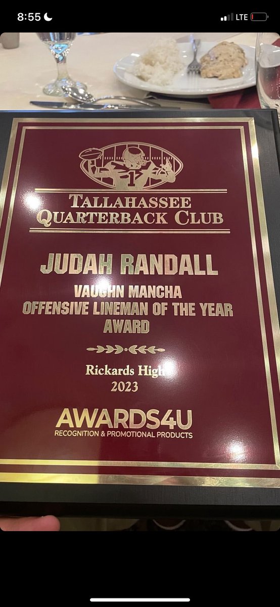 ATHTWINN's tweet image. I’m very honored 🙌🏽