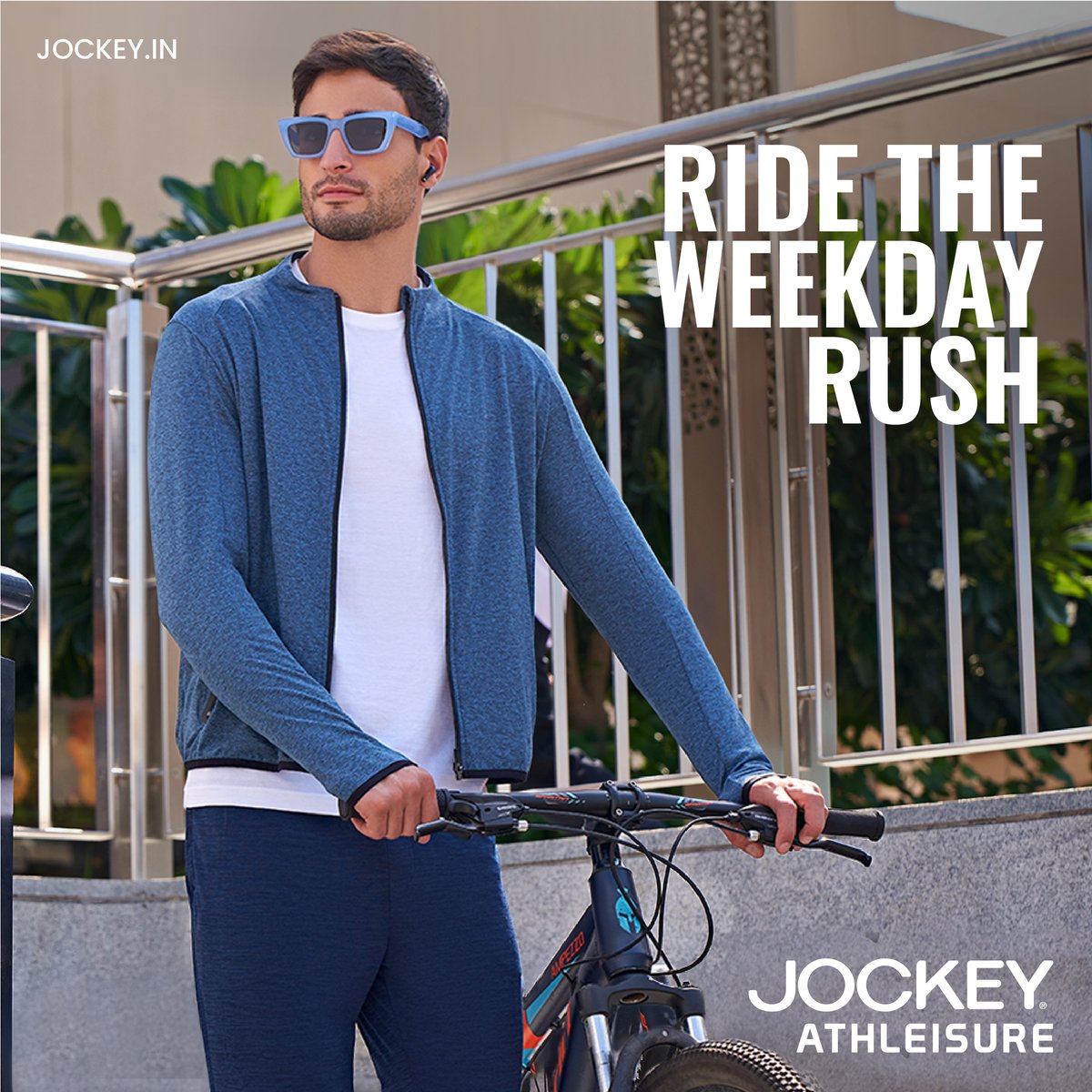 JockeyIndia's tweet photo. Keep your weekdays active with pedal power and an outfit that lets you move freely. 

#JockeyIndia #MovingInJockey #WorkPlayBalance #EssentialsMadeAmazing https://t.co/rKehEzLLXM