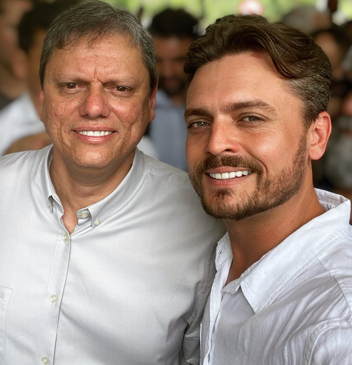 matheusmafepi's tweet photo. #FORÇAPOLÍTICA - Tenho convicções claras sobre os caminhos que quero trilhar para o progresso e bem-estar de #SãoJosédoRioPardo. 

E com o apoio e a força politica como a do nosso Governardor Tarcísio de Freitas, podemos ir muito mais longe 🚀

Nós sabemos o que queremos para São José do Rio Pardo.

E você, já sabe? 😉