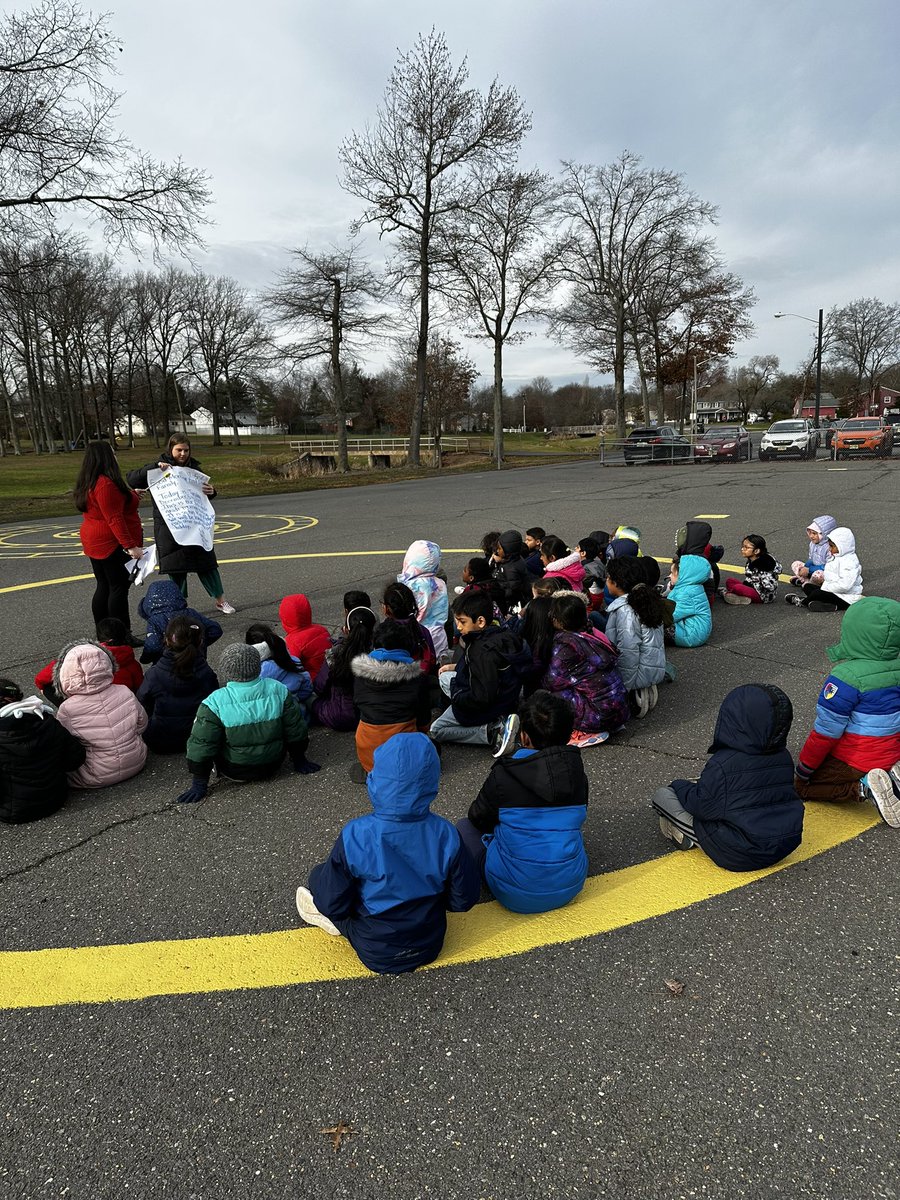 Mrs. Stover tweet media