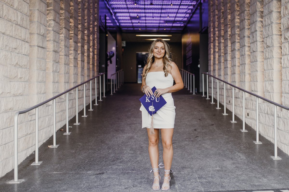 LaneyHeun's tweet photo. Forever grateful to be a Wildcat💜🩶 https://t.co/Z5qzMHyeFF