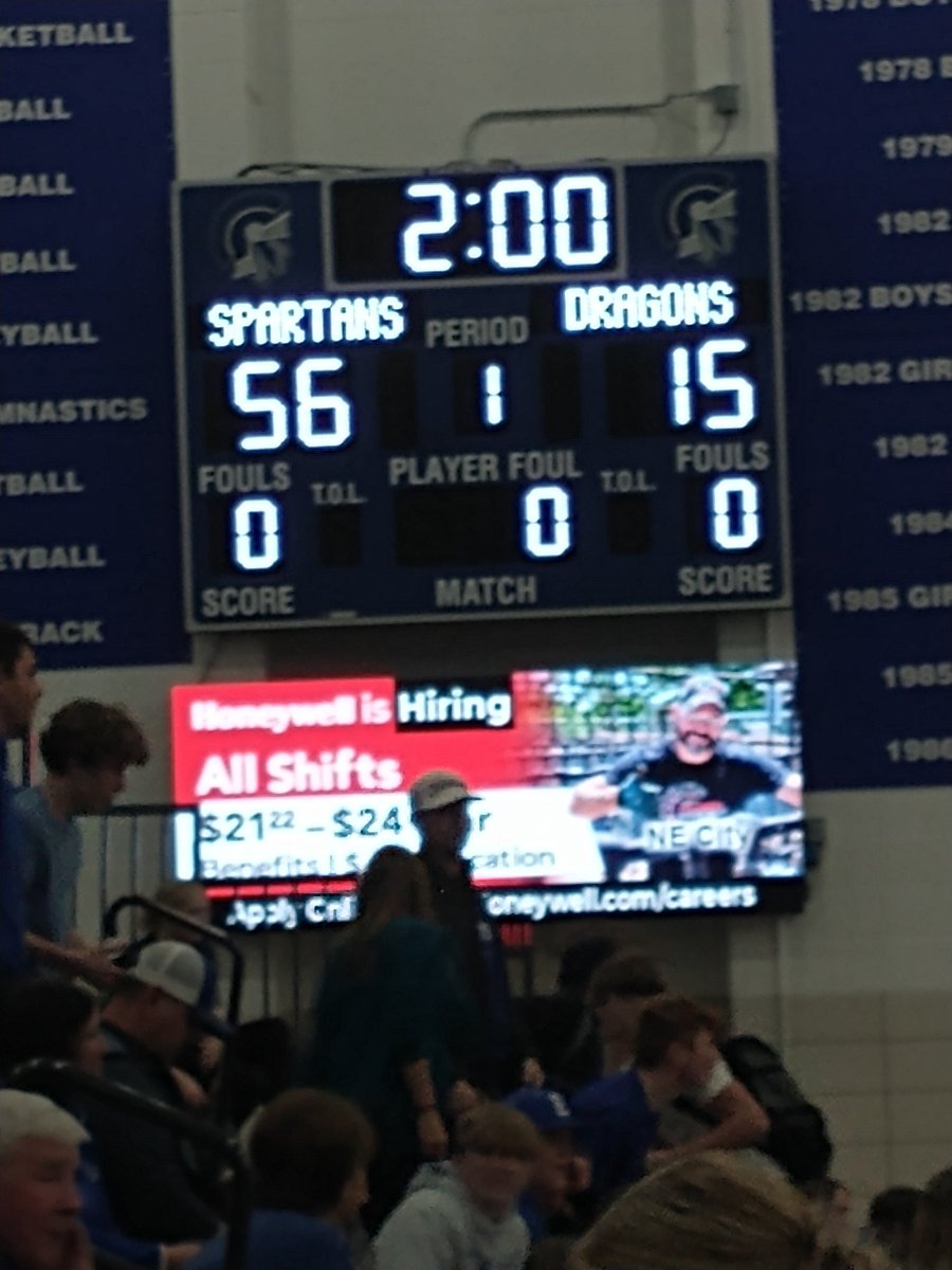 Varsity Boys Wrestling defeats Gretna! 💪🤼‍♀️💪