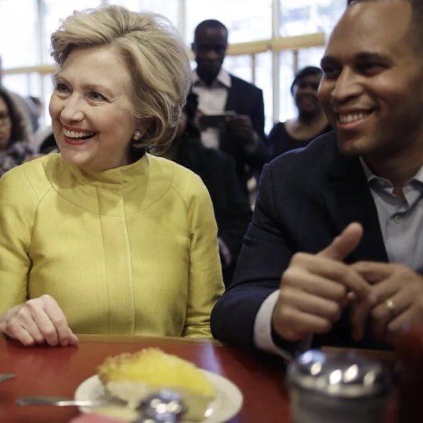 LDemaere's tweet photo. #MovingOnUp
https://t.co/k6jQZ5Eagv
#Hillary
https://t.co/ZTmDz5naWN
#IdéesNoires
https://t.co/i5j46uKqpT
#RougeArdent
https://t.co/Ko2bWZ5Lgo
#SePaPouDat
https://t.co/qgYMG23BRA
#IWannaBe
https://t.co/zZuWGYTqXH
@HillaryClinton @timkaine @KamalaHarris @RepJeffries #Hillary2024🇺🇸 https://t.co/NbSJSbSamB