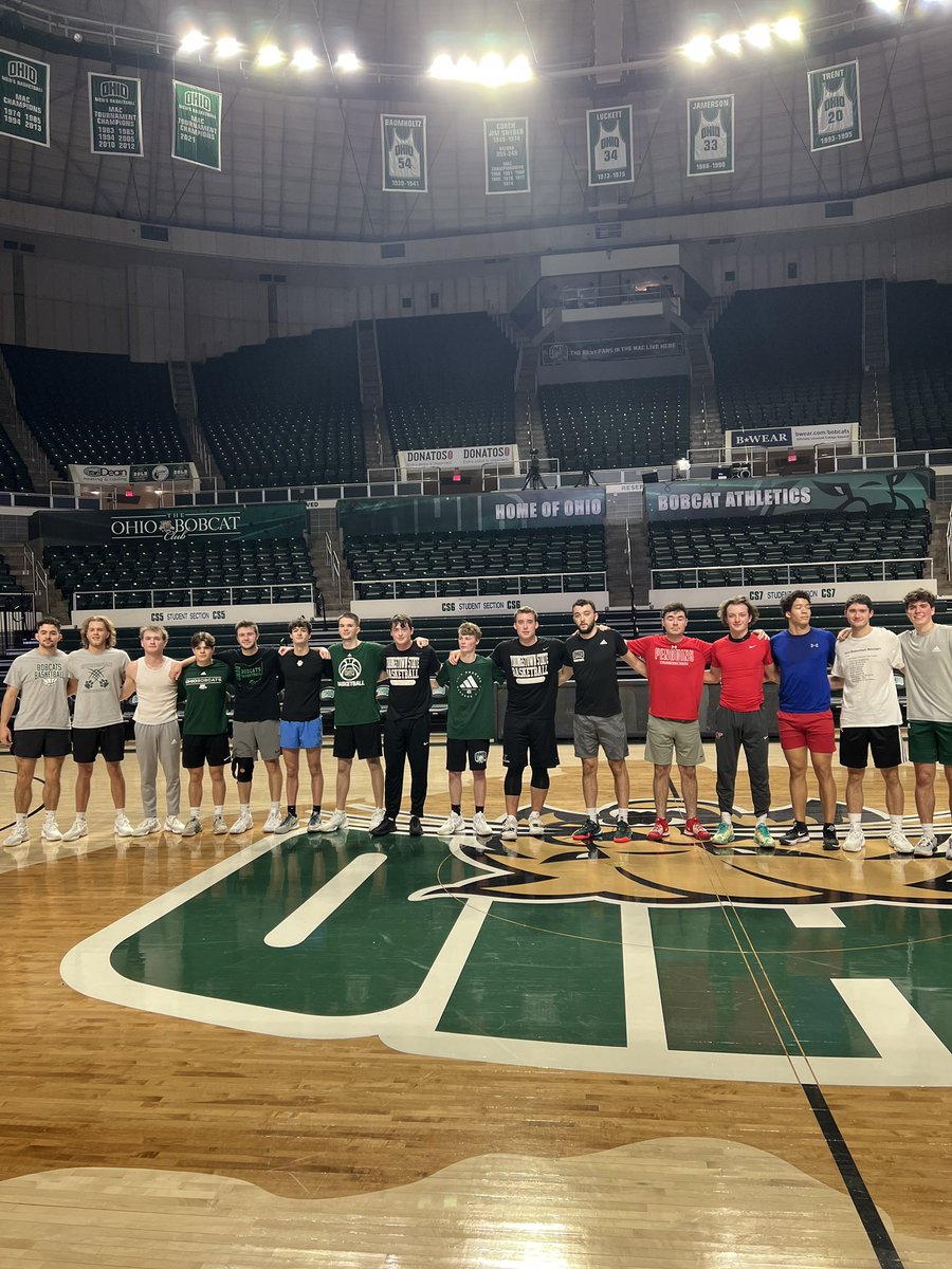 YSU Men’s BBall Managers (@ysumanagers) on Twitter photo VICTORY!!!
Huge road win over <a href="/OhioManagers/">Ohio MBB Managers</a> 87-48 final. Appreciate the hospitality!
<a href="/ManagerGames_/">Manager Games</a> VICTORY!!!
Huge road win over <a href="/OhioManagers/">Ohio MBB Managers</a> 87-48 final. Appreciate the hospitality!
<a href="/ManagerGames_/">Manager Games</a>