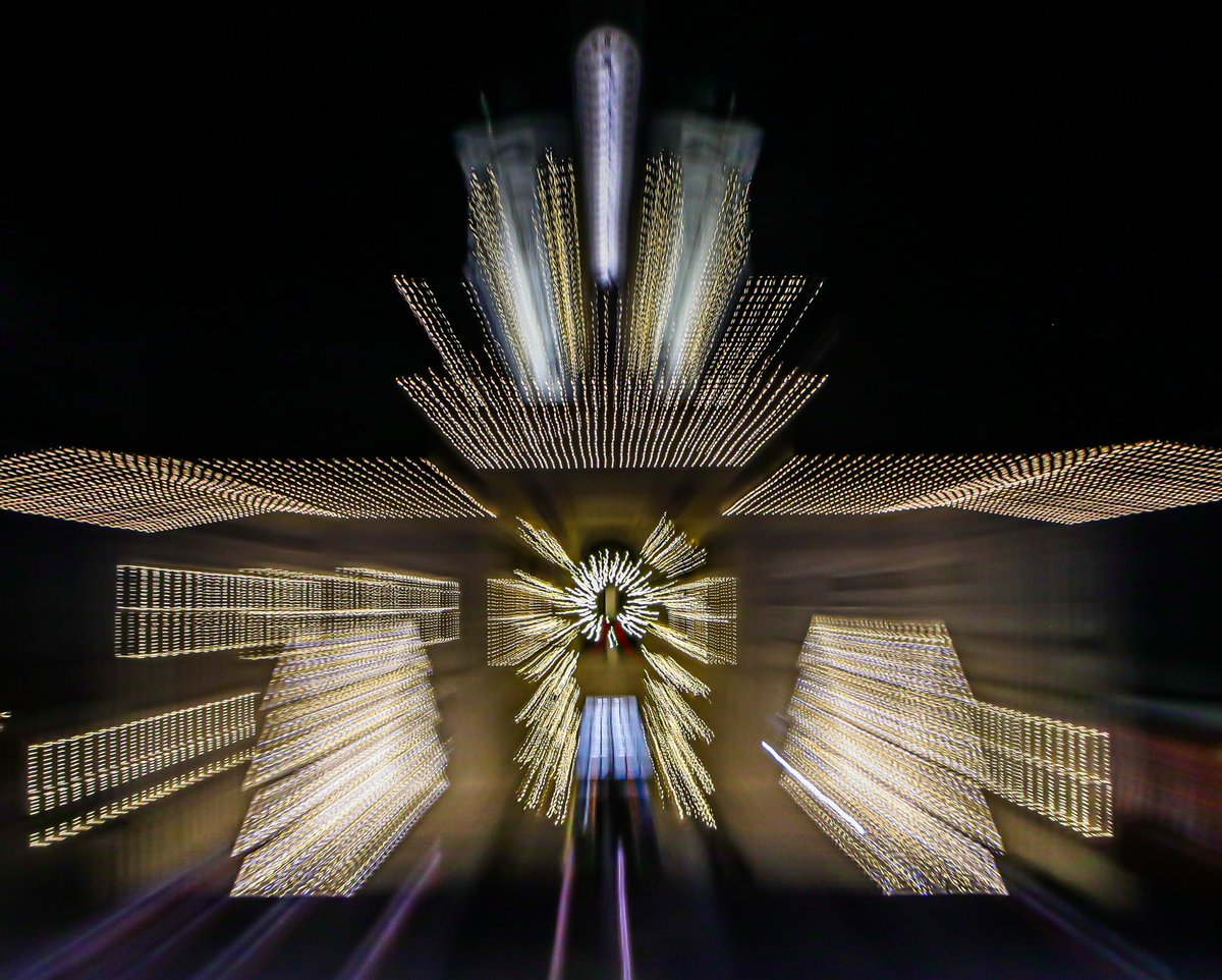 marsh413's tweet image. Marion County Courthouse at Christmas