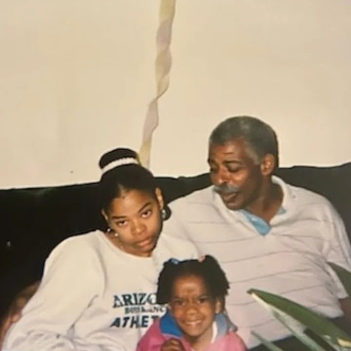 Happy Heavenly Birthday 🎂 Dad 🙏🏽❤️ ... Forever A Daddy's Girl... Even Tho I'm Daddi 🤣🤣 Thought I'd Make You Laugh Up There 🤣🤣

I Love You &amp; Miss You Like Krazy 🤪 Forever &amp; Ever You Are Loved😍

#dad #love #daughter