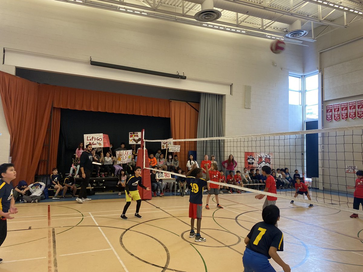 mrpriolo's tweet photo. Congratulations to the @McKeeSchool  Boys Volleyball Team. Undefeated today! Boys won all sets against Rene Gordon, Dallington, Forest Manor and Blythwood. Great teamwork. Good luck as we advance to the next round! https://t.co/qQL3VEYE8E