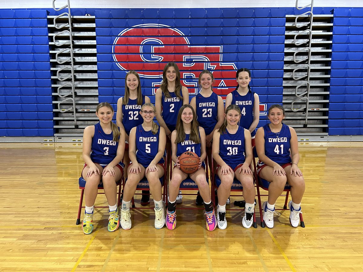 OAGirlsBball's tweet photo. A good night out on the road as both JV and Varsity get wins at Elmira Notre Dame. Varsity won 55-30. 🏀 @mcevoymadison22 w/ 17 pts &amp; 11 stls. Doane w/ 15 pts &amp; 14 rebs. Brown w/ 9 pts &amp; 10 rebs. T. Dalton w/ 9 pts &amp; 5 stls. Herceg w/ 5 pts &amp; 5 rebs. #OAGirlsBball #OFARiverHawks https://t.co/BNXBSFcfJR
