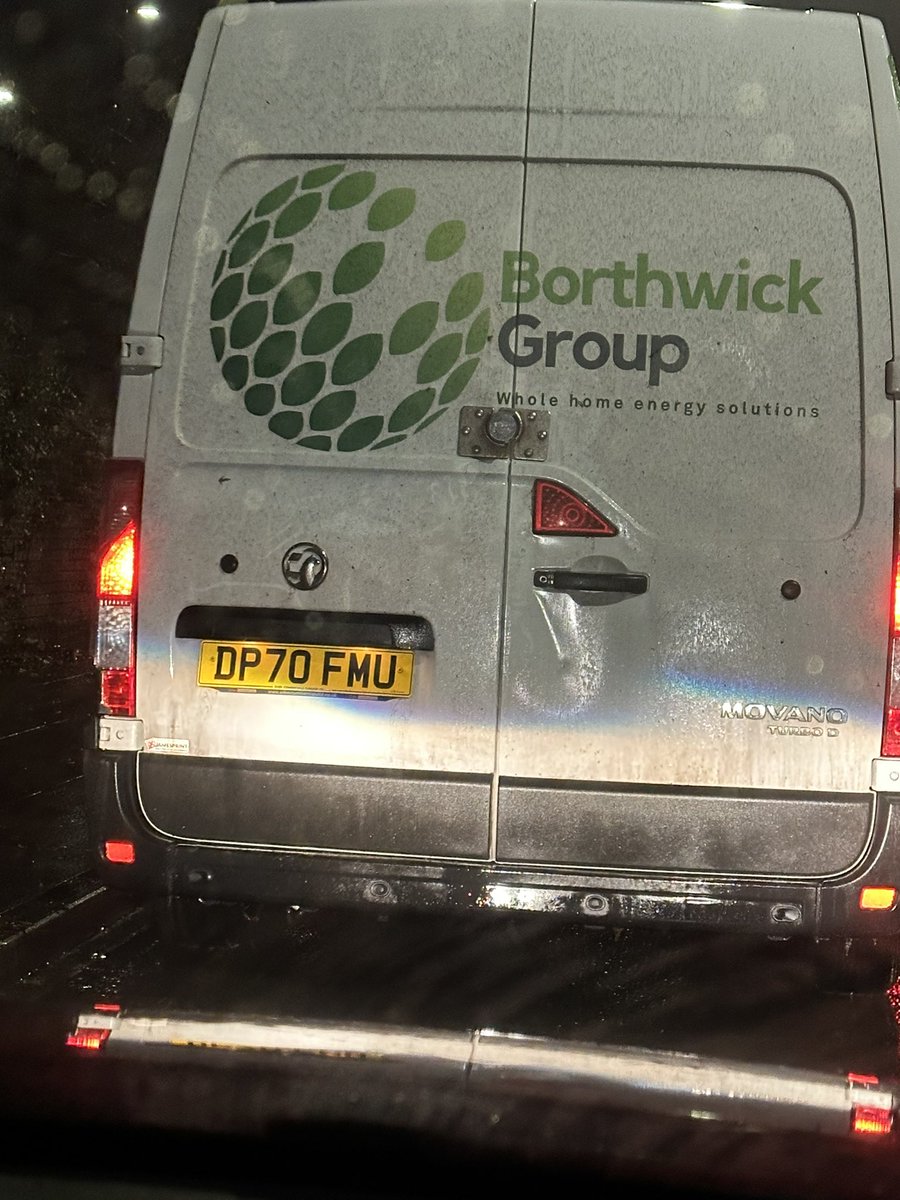 djpatstarr's tweet photo. @borthwickheat can you have a word with your driver Tue morning 04.15. Liverbirds area.  6inches off my wing mirror as he passed me and couldn’t decide which side of the white line he wanted to be on. Either on his phone, drunk or just a bad driver.   Sort it out https://t.co/3c1cnV2Udz
