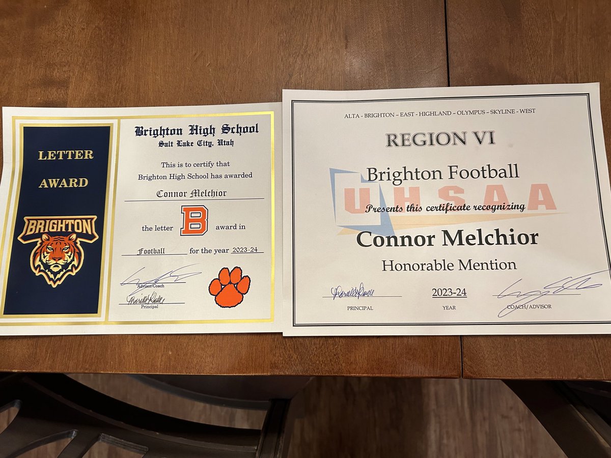 MelchiorConnor's tweet photo. I’m very grateful to all my coaches and teammates for a wonderful year. Our team pulled through and we made a good run into round 3 of playoffs. I’m stoked to return as a senior! The Bengals will be doing big things next year. Now is next season. 

Awards ⬇️ https://t.co/ho1pbc5rnG