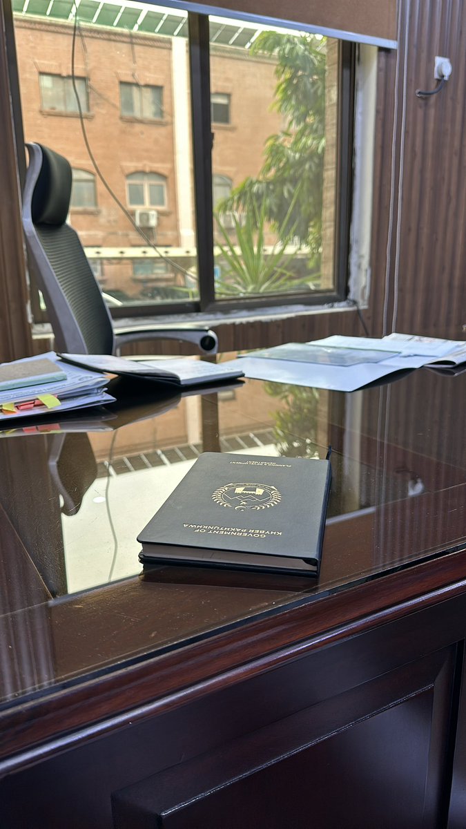 Thirteen years of Civil service and the lesson is " i m a cog in the dysfunctional machine which is unable to move"
#poorgovernance
#entropyofgovernance