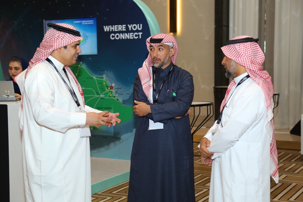 M360series's tweet photo. Unlocking new opportunities, forging connections, and diving into the future of business at #M360 MENA 💫

Join the conversation and tag us in your pics from the event! 📸 https://t.co/E2eblUApuQ