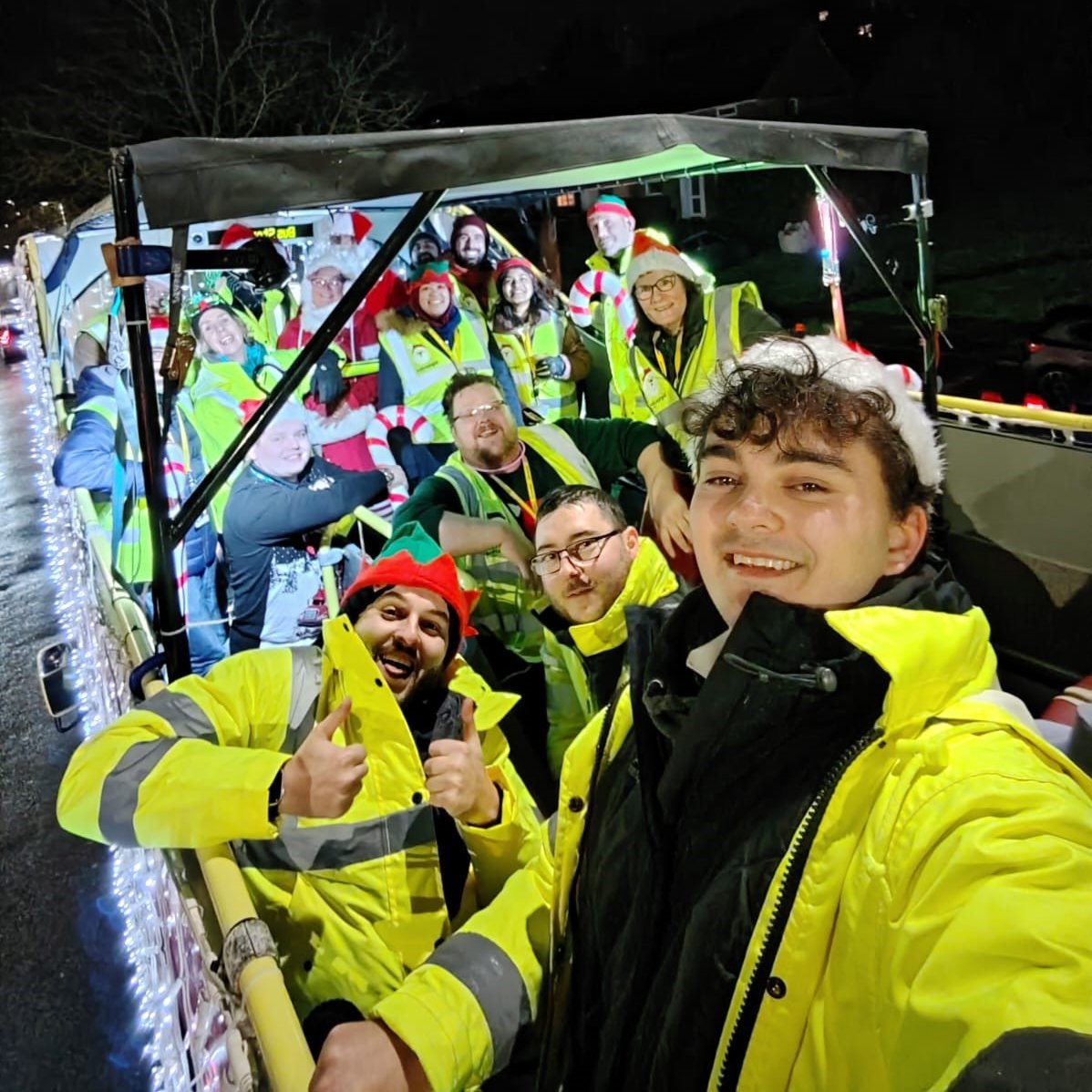 The #SantaBus brought Christmas to #Patcham last night! 🎅 Thank you to our wonderful guests @RHFBandH, @TeamDomenica and @hummingbirdbtn, and to everybody who came out to support us and make the night so special.