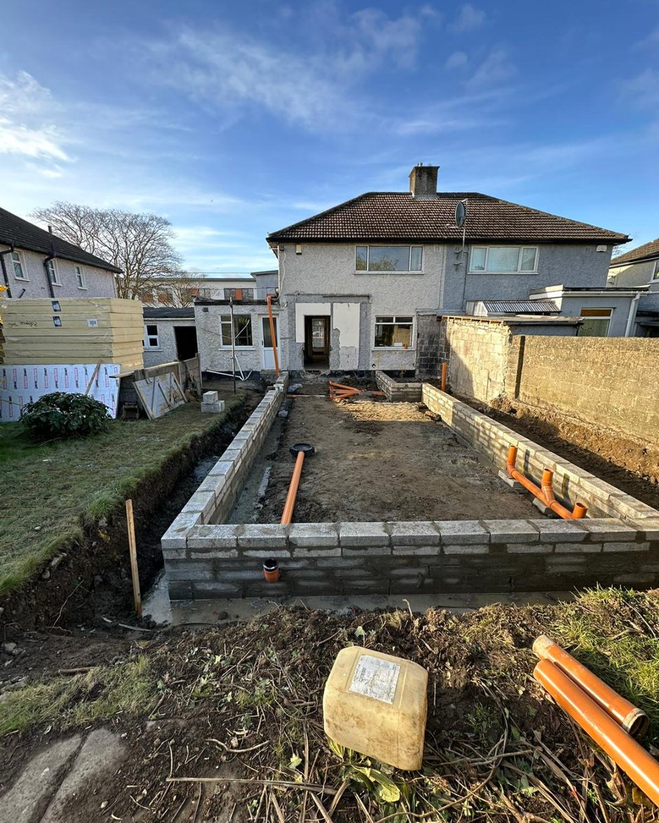 garrett_peers's tweet image. Excellent to see this extension start to take shape! 🧱

This project is going to be quite the transformation 🔥👀

#propertytransformation #sharedaccommodation #sharedliving #sharedspaces #dublinhomes #dublinrealestate #propertyrenovation #hmo #propertyrenovation