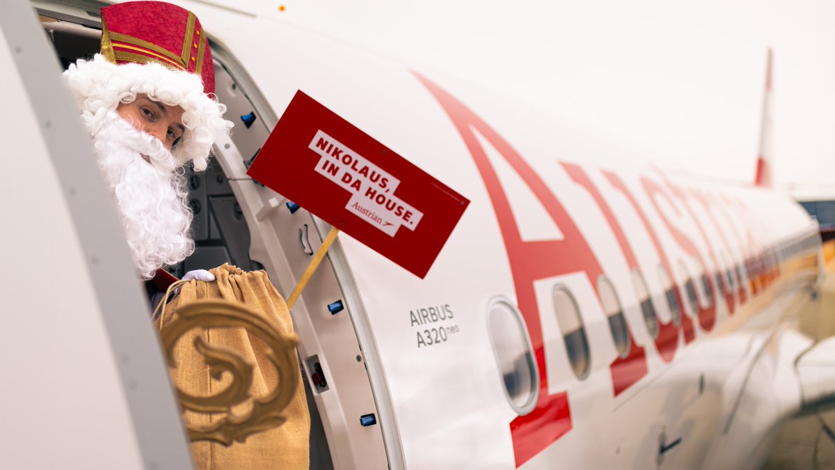 St. Nicholas in da House 🎅 Austrian Airlines welcomes the world to St. Nicholas Day with its usual Austrian hospitality. Under this motto, St. Nicholas landed at Vienna Airport to greet passengers from all over the world with a 'Servus!' and give them presents.