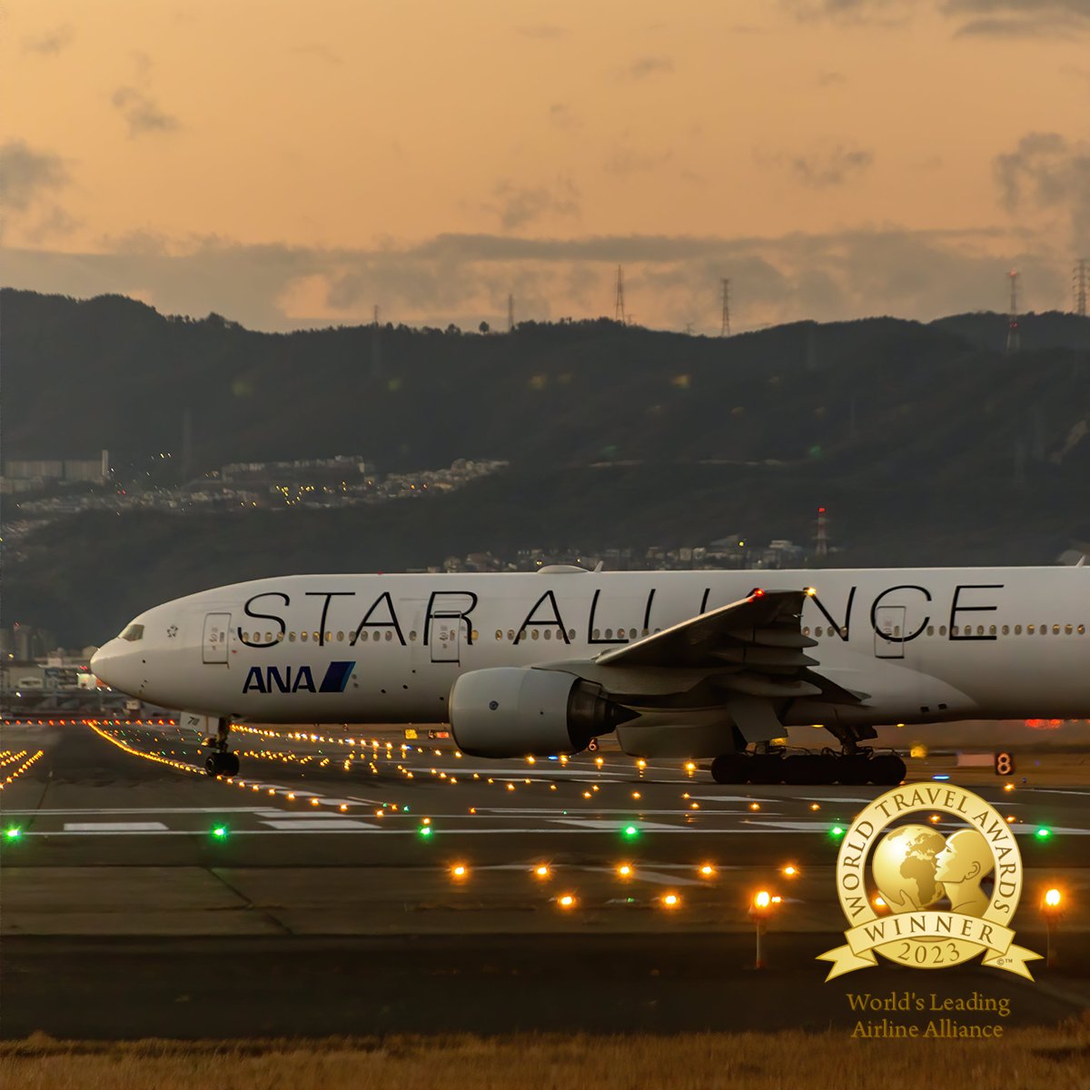 staralliance's tweet photo. We’re thrilled to announce our World Travel Awards WIN 🏆  

We're the World’s Leading Airline Alliance, for the fourth year running! And we couldn’t have soared to victory without YOU. Thank you for all your love 💙🌍  

3 - 📸 @vitek.aviation https://t.co/y7HWQP8Qyo