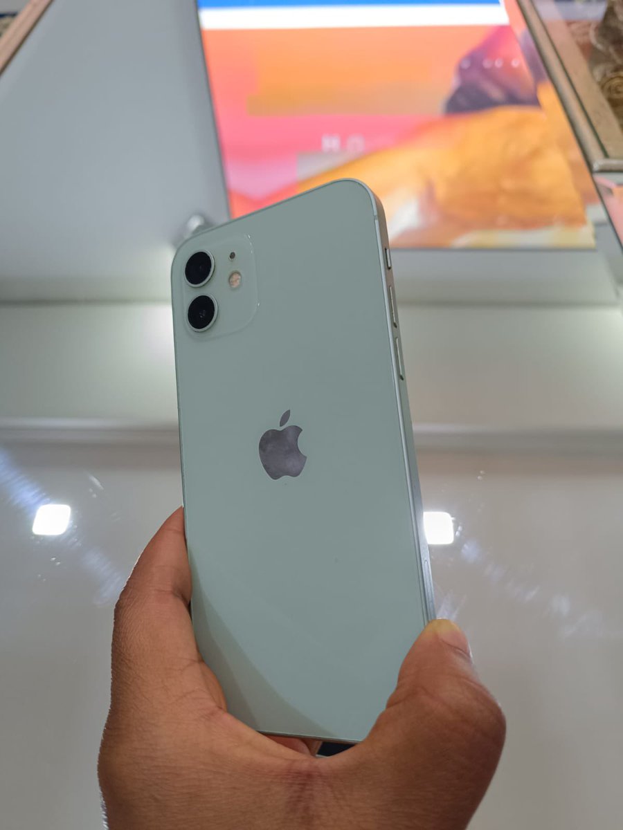 tolanibajforce's tweet photo. Hi loves!
iPhone 12 Pro for sale, 64GB •
In perfectly good condition, just like new 
Unlocked • 
Selling for 470k Negotiable!
RT PLS 
Location : Abuja / Lagos 

#iphone #sale #phoneforsale https://t.co/ChvefBPWMD