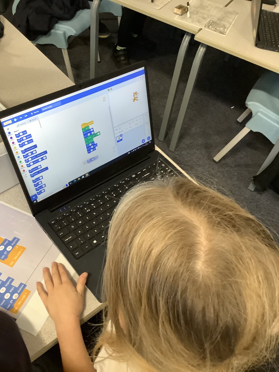 PindersPrimary's tweet photo. Year 3 thoroughly enjoyed computing yesterday. They created shapes using the pen tool on Scratch. #PPComputing https://t.co/01coX0X2Ou