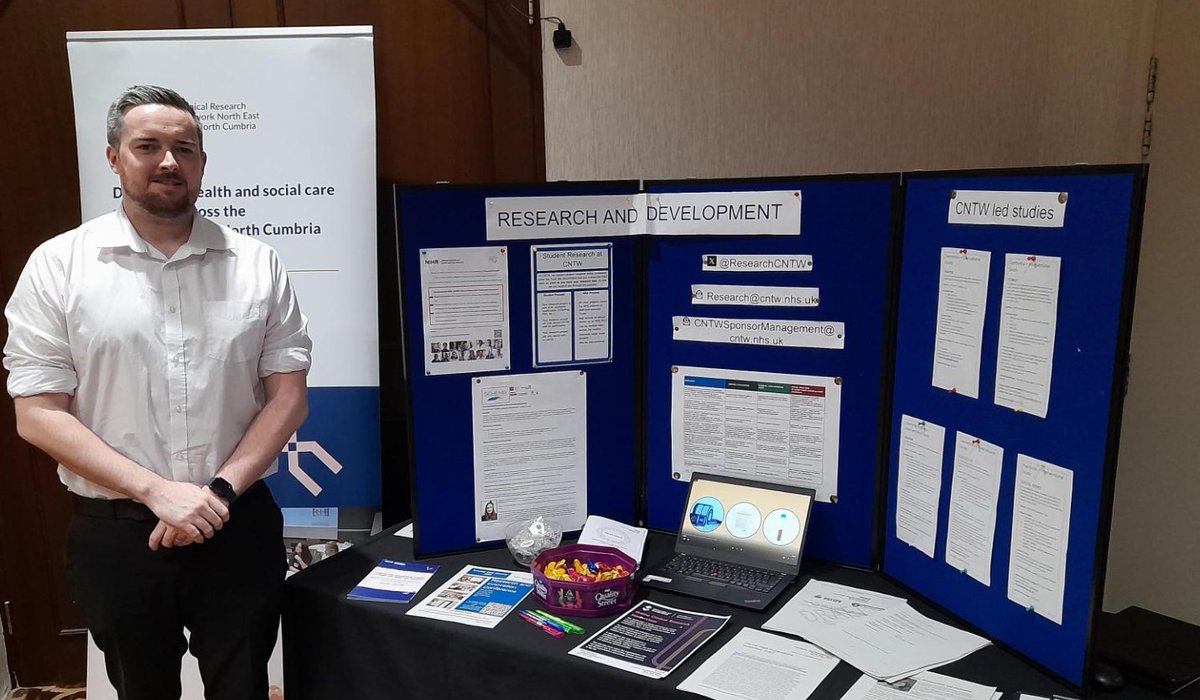 Alex and Angus are at the Forensic Psychiatry event today with @CNTWMed_Develop. Its so rewarding talking to people about research and spreading the word to #bepartofresearch