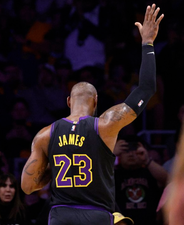 50 Nuances 🇺🇸🏀 tweet media