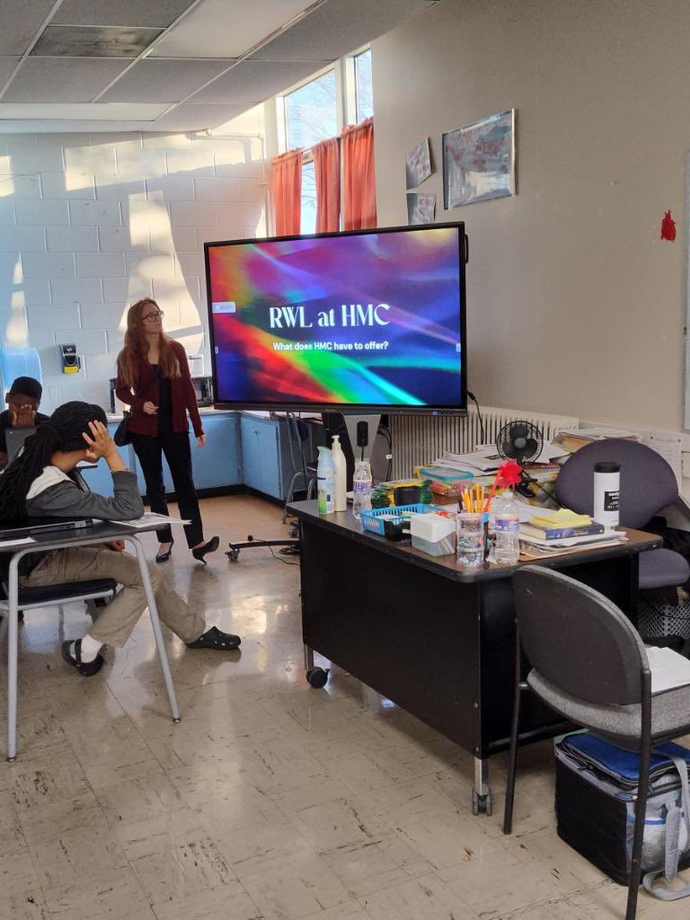 HMC1_RWLC's tweet photo. RyLee, our student Burke intern, leads a CORE Real World Learning session, sharing valuable insights on different career paths with our younger students. #CORELearning #CareerGuidance @HMC1Proud https://t.co/0WdIdJpowc