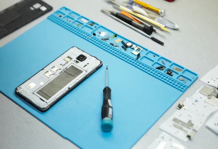 AsiaMfgReview's tweet photo. India Must Increase Local Value Addition in Phone Manufacturing by 40%
News: https://t.co/KdSNndNPZq
#supplychain #localvalueaddition #phonemanufacturing #productionlinkedincentive #CompoundAnnualGrowthRate https://t.co/37s507bI4M