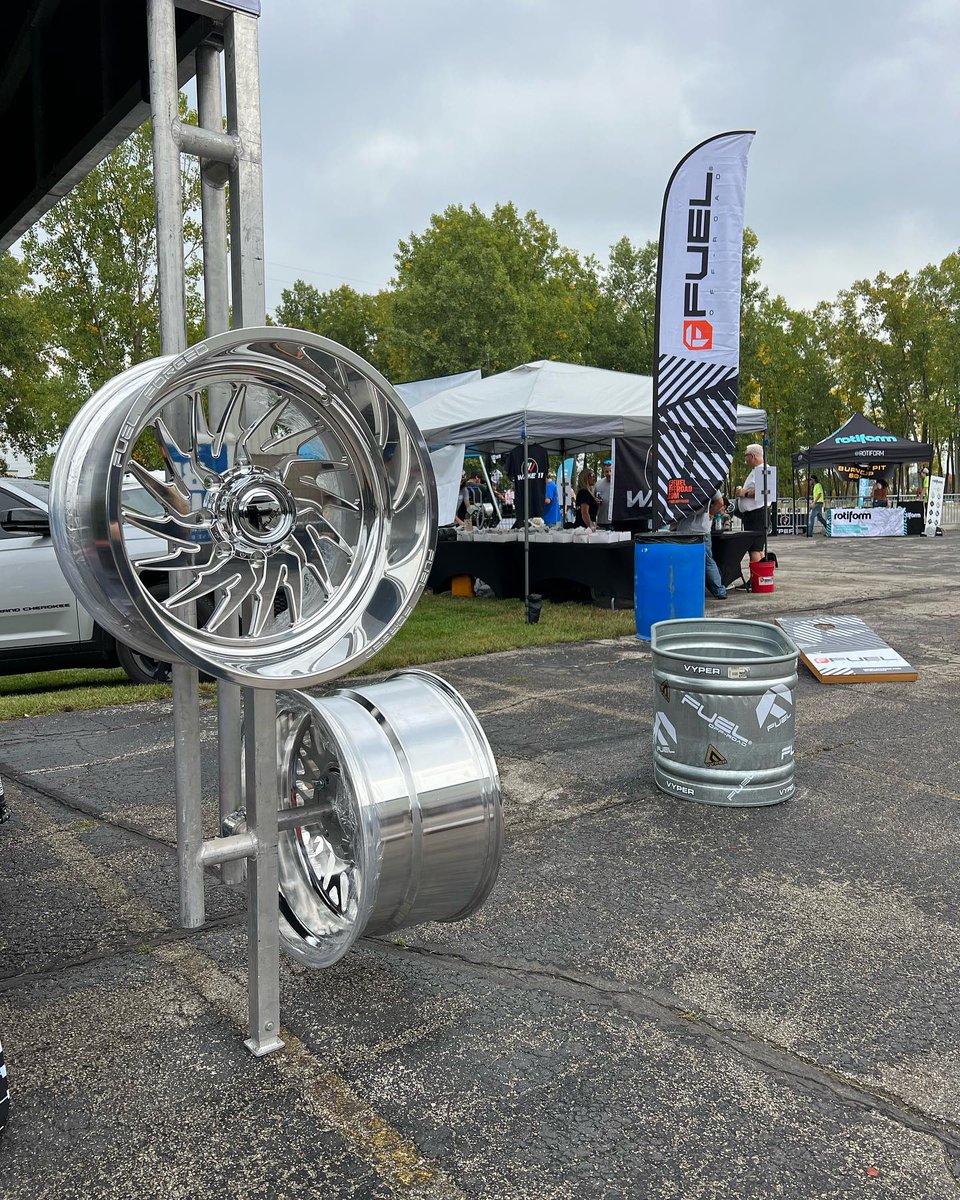 AutosportDepot's tweet photo. Fuel Off-Road. Fuel Your Next Adventure.
#autosport #autosportdepot #FuelOffroadWheels #FuelOffRoad #FuelWheels #Fuel #FuelYourPassion #InMetalWeTrust #VyperFest2023 #LetsGoooo https://t.co/wZ9jyjrlS5