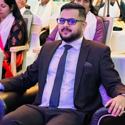 CBenjali's tweet photo. #NewProfilePic https://t.co/JPTZwUidkR
