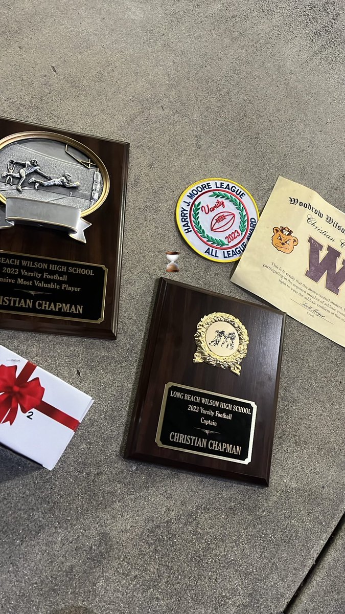 2 out❤️… #Uncommitted