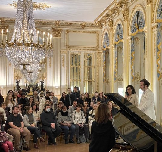TheviotW's tweet photo. Offrez un concert et donnez de la visibilité à vos #festivités de fin d'année : arbre de #Noël, #réception, gala, #congrès, #réveillon, Nouvel An, soirées, repas festif, évènementiel divers.
Pour me contacter pour ces #animations privées, envoyez un message privé sur mon compte X https://t.co/r7qFNU6TVT