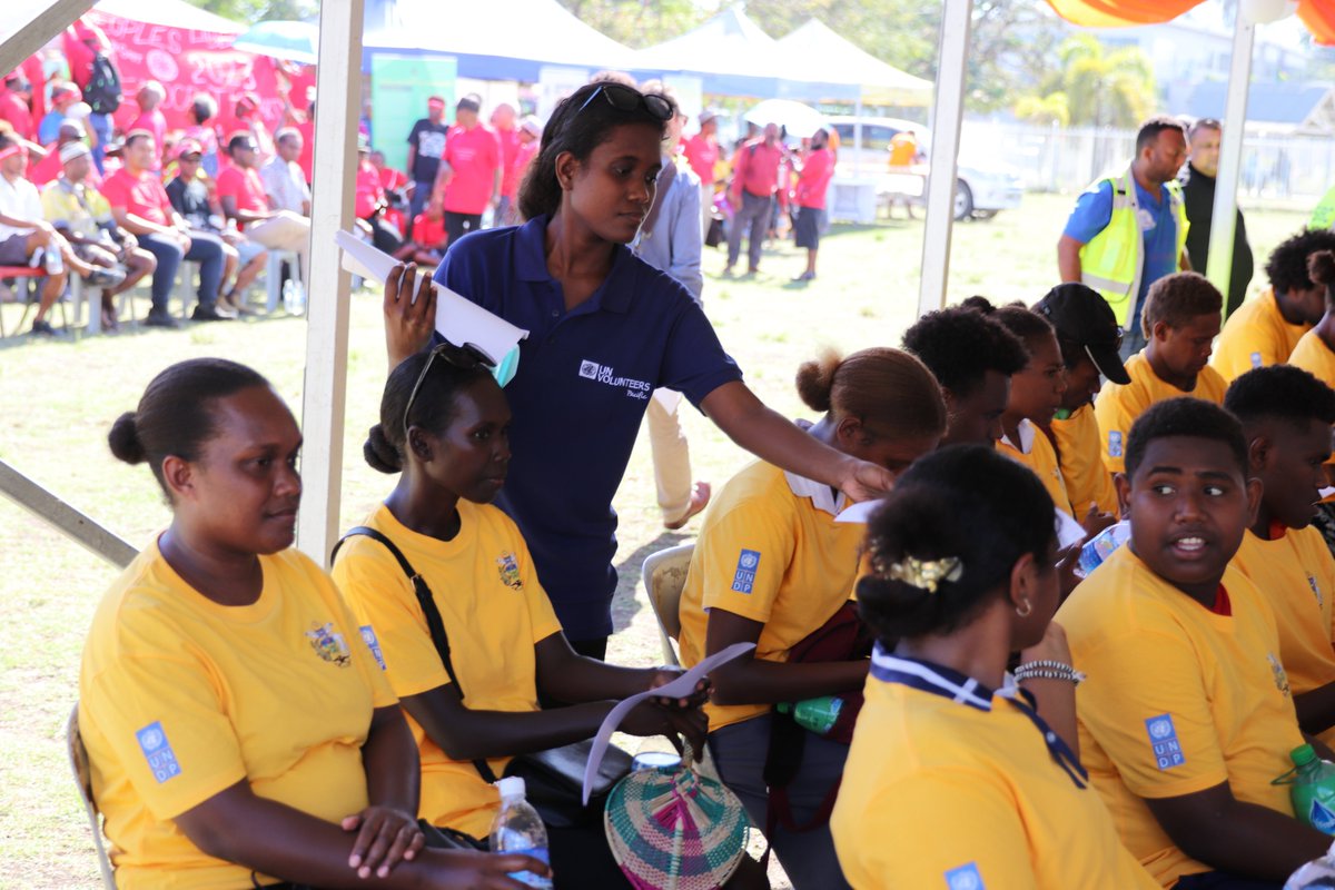 On International Volunteer Day, we honor our colleague Rosalyn Alu, a Legal Assistant at the Office of Registrar for Political Parties as #UNVolunteer! Her impactful work is an inspiration to us all. Thanks for your dedicated service Rosalyn! #IVD2023 @UNVPacific