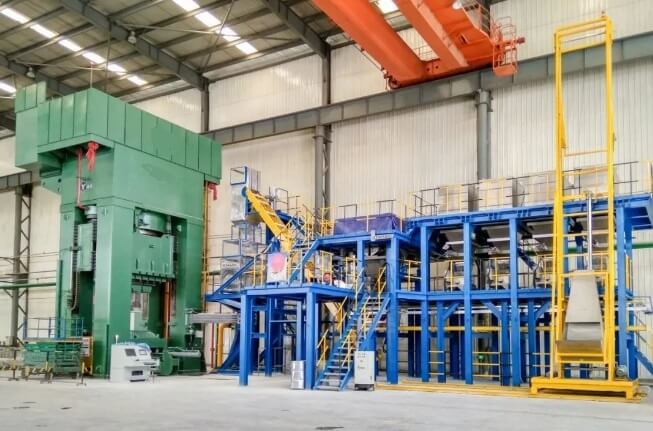 zxhydraulicpres's tweet image. hydraulic press for titanium sponge compaction #hydraulicpress #titaniumsponge