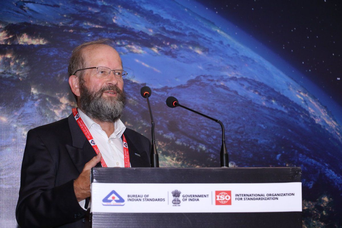 IndianStandards's tweet photo. Dr. Peter Parslow, Chair of @ISOTC211 Geographic Information/Geomatics, graces the @isostandards TC211 plenary meeting in #NewDelhi with his address. His leadership and expertise contribute immensely to shaping #global #GeospatialStandards. https://t.co/bE8g43EInq