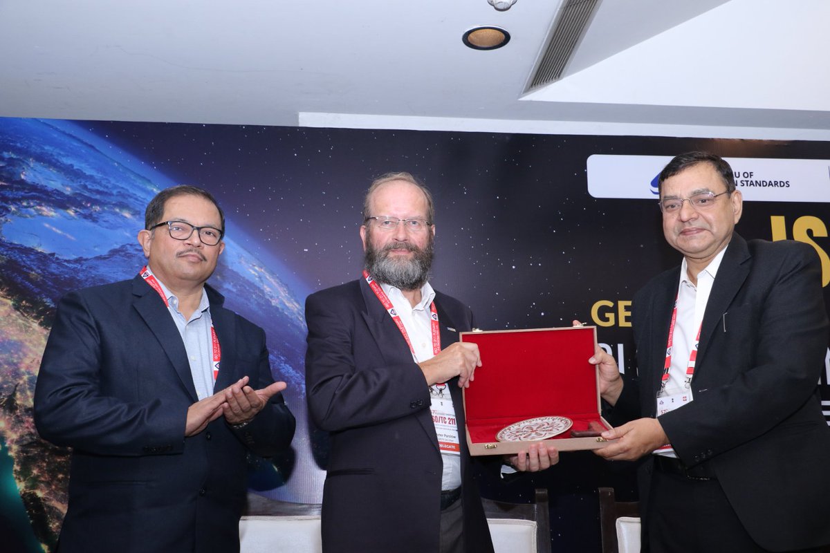 IndianStandards's tweet photo. Dr. Peter Parslow, Chair of @ISOTC211 Geographic Information/Geomatics, graces the @isostandards TC211 plenary meeting in #NewDelhi with his address. His leadership and expertise contribute immensely to shaping #global #GeospatialStandards. https://t.co/bE8g43EInq