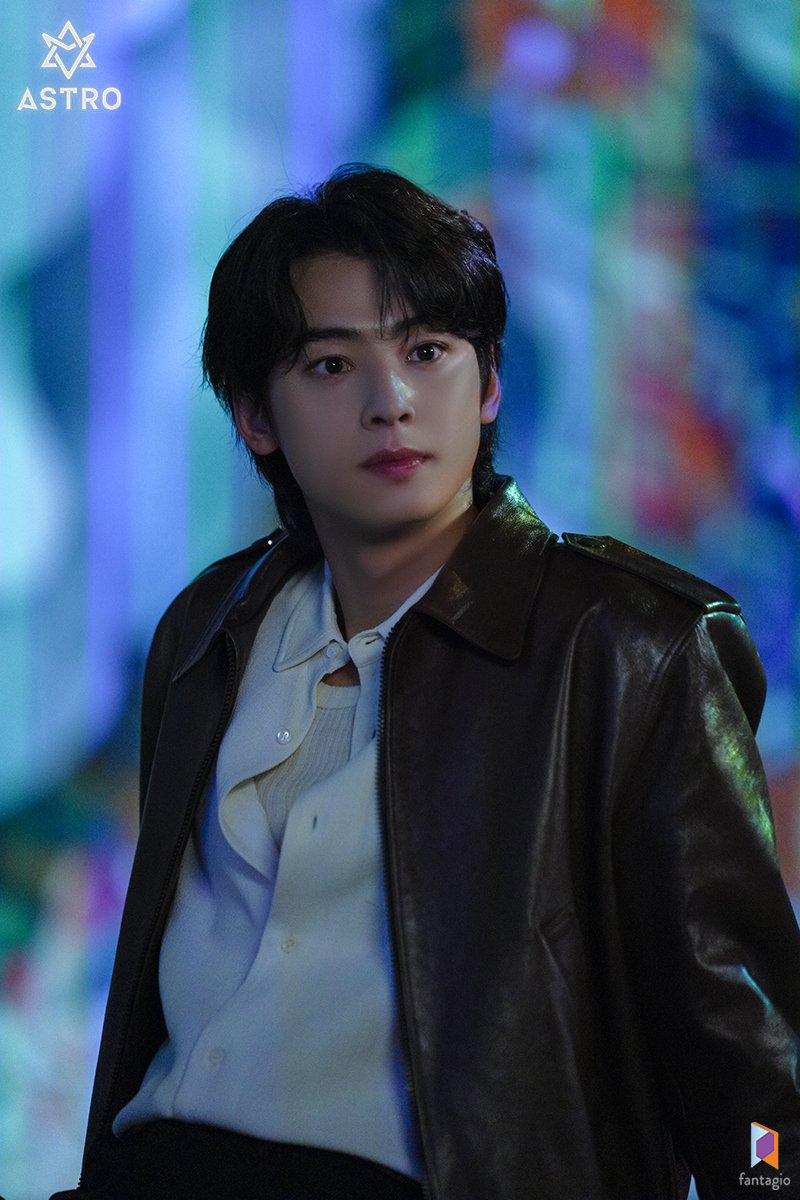CHAEUNWOO_offcl's tweet photo. [#차은우][포스트] 현재진행형 예술 그 자체인 차은우의 이야기

▶ https://t.co/DBgCJNQAy0

#네이버_포스트 #아스트로 #ASTRO #CHAEUNWOO https://t.co/lGrgb6MpFH