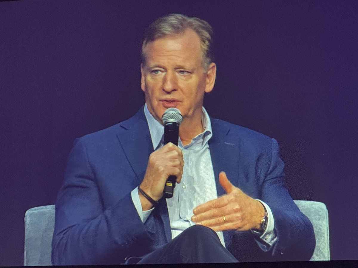 Great day for Nevada Dept of the Military youth programs for being recognized by the NFL Foundation, Las Vegas Super Bowl Host Committee Charities. Our non-profit BBYCA Board was nominated by Bank of America to receive a Pregame Grant because of our Youth Initiatives.