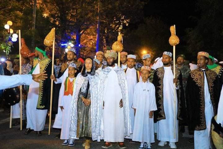 AddisstandardAO's tweet photo. Ayyaanni #Shawaal Iid Hambaa Addunyaa ta’uun galmaa’e

Ayyaanni Shawaal Iid hambaa kiliyyaa ta’uun Dhabbata Barnootaa Saayinsiifi Aadaa Dhaabbata Mootummoota Gamtoomaniitti (UNESCO) galmaa’e. Ayyaanichi UNESCO’tti galmaa’uun hambaa 5ffaa Itoophiyaan galmeessiste ta’uun ibsameera. https://t.co/XPOEU0qxcQ