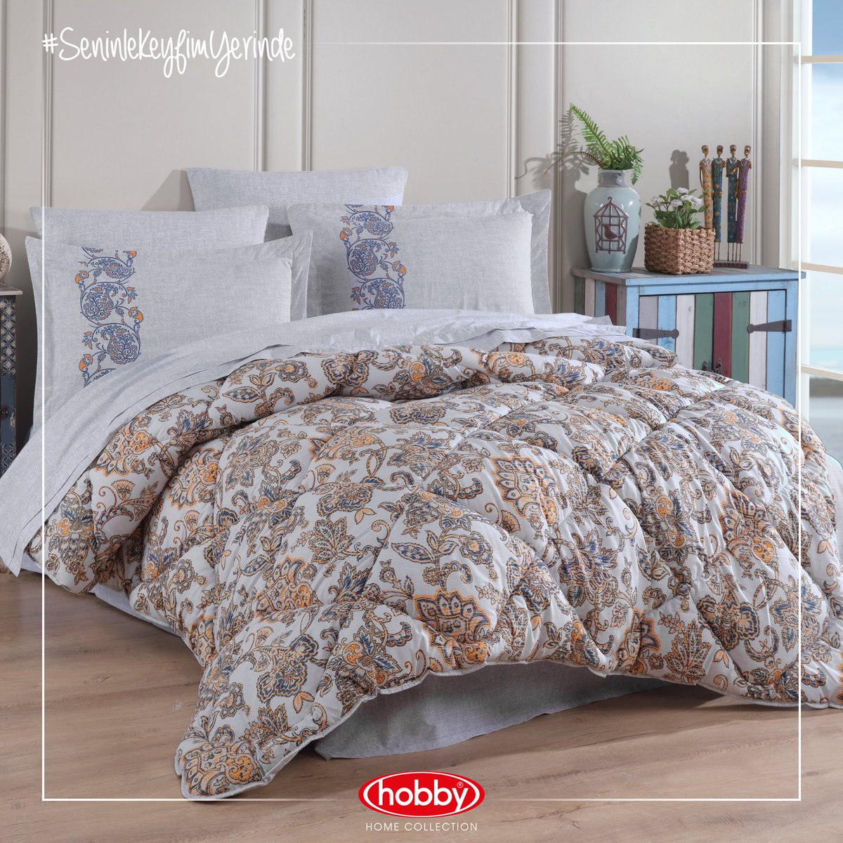 HobbyHomeCollec's tweet photo. İçine girip bir bakarsın, sıcaklık ve keyiften nevrin döner!

#SeninleKeyfimYerinde #HobbyHomeCollection #elsa #gold #ranforce #uykuseti #yorgan #hobby #evtekstili #kış #uyku https://t.co/BBo9VejhU3