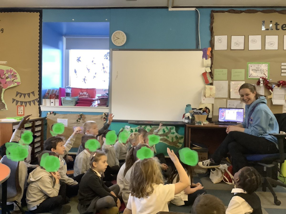 LoirstonPrimary's tweet photo. Yesterday, P2CG learned about the work of @ScottishSPCA and how to take care of different pets, during this engaging workshop with Emily. Thank you for helping us to be #animalwise πΆπ±π°πΉ https://t.co/oyh8jywYOd