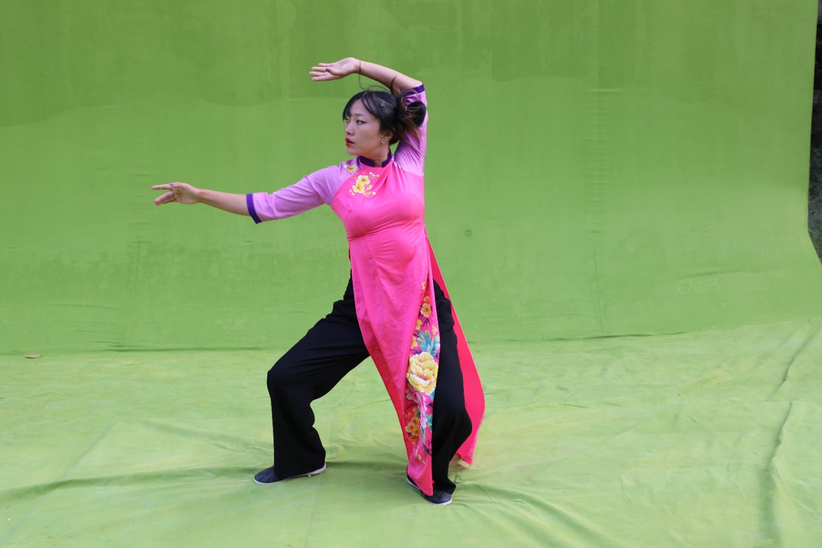 FTIIOfficial's tweet photo. Glimpses of Green Screen Workshop for students of Screen Acting.

It covered everything from harness work &amp; double roles to theory, background changes, post-production and mind-blowing 3D mapping.

#greenscreen #vfxeffects #vfxartist #ftii3Dstudio https://t.co/6LA6QsXwGI