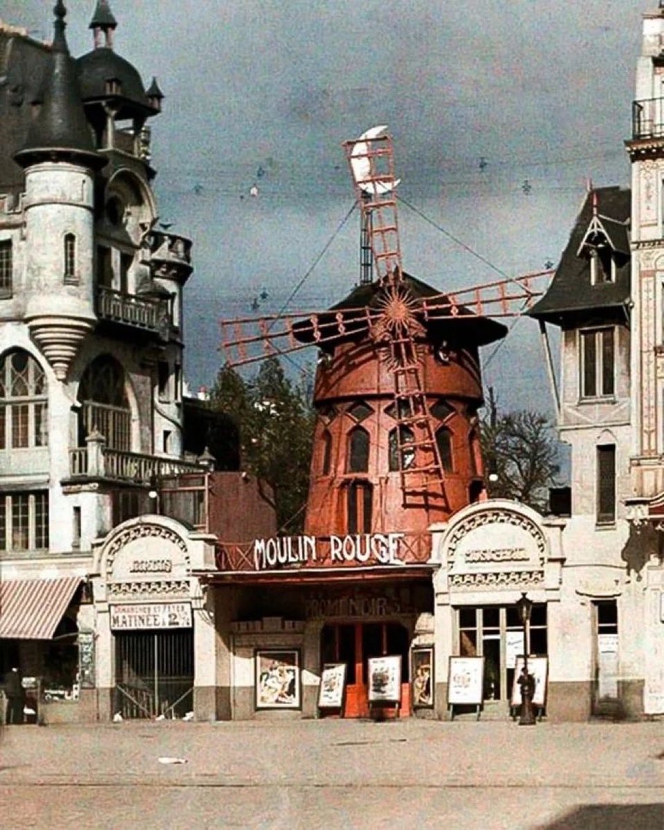 The Moulin Rouge was the first Parisian building to use electricity because it needed a sign that could be seen from far away all night long.

#iloveparis #ParisJeTAime  #pariscartepostale #seulementparis #parismaville #MonumentHistorique #paris #marknrise #boostarz #moulinrouge