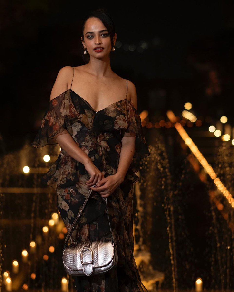 The Collective (@collectiveindia) on Twitter photo "The best time with wonderful people from around the world! Thank you for this special evening ✨<a href="/ralphlauren/">Ralph Lauren</a> @princessdiyakumarifoundation <a href="/gauravikumari/">gauravikumari</a> -@gufatehpirzada
PC: <a href="/amrita_thakur/">Amrita Thakur</a> <a href="/vihaansamat/">Vihaan Samat</a> @anjalisivaraman
#RalphLauren #PDKF #collectiveindia #TheCollective "The best time with wonderful people from around the world! Thank you for this special evening ✨<a href="/ralphlauren/">Ralph Lauren</a> @princessdiyakumarifoundation <a href="/gauravikumari/">gauravikumari</a> -@gufatehpirzada
PC: <a href="/amrita_thakur/">Amrita Thakur</a> <a href="/vihaansamat/">Vihaan Samat</a> @anjalisivaraman
#RalphLauren #PDKF #collectiveindia #TheCollective